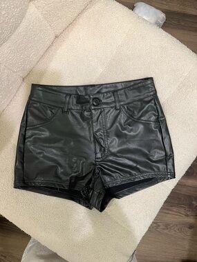 Calzedonia black leather shorts